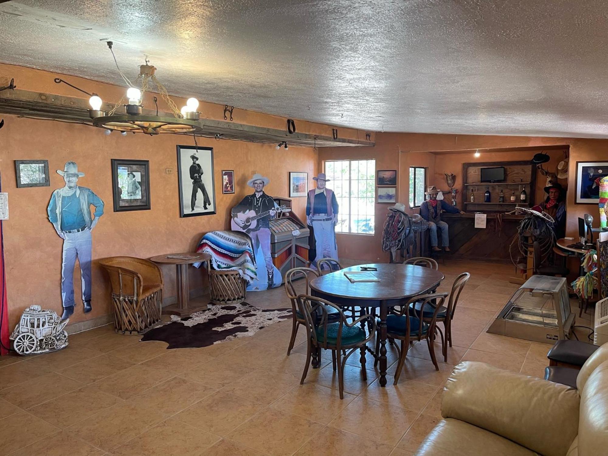 Mexican Hat Lodge Экстерьер фото